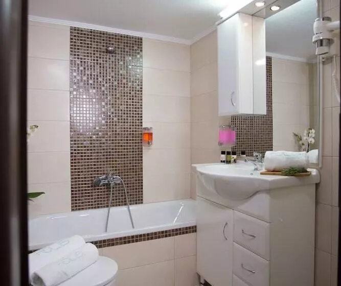 آپارتمان لوکس 2 خوابه, Polis Apartments