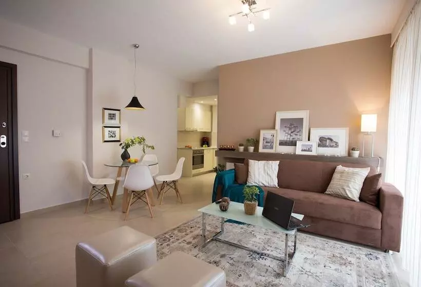 آپارتمان لوکس 2 خوابه, Polis Apartments