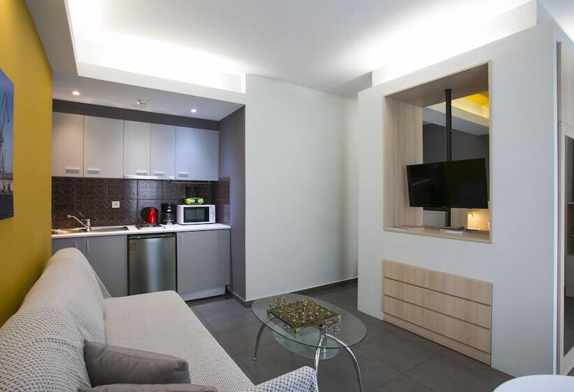 إستوديو قياسي مطل على المدينة, Polis Apartments
