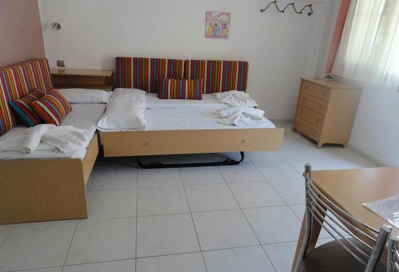 דירת חדר סופריור, Amari