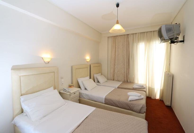 اتاق استاندارد سه نفره, Athens Delta