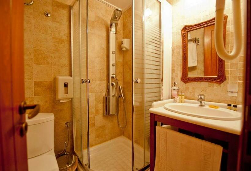 Quarto Estandar Vista Montanha, Bacchus