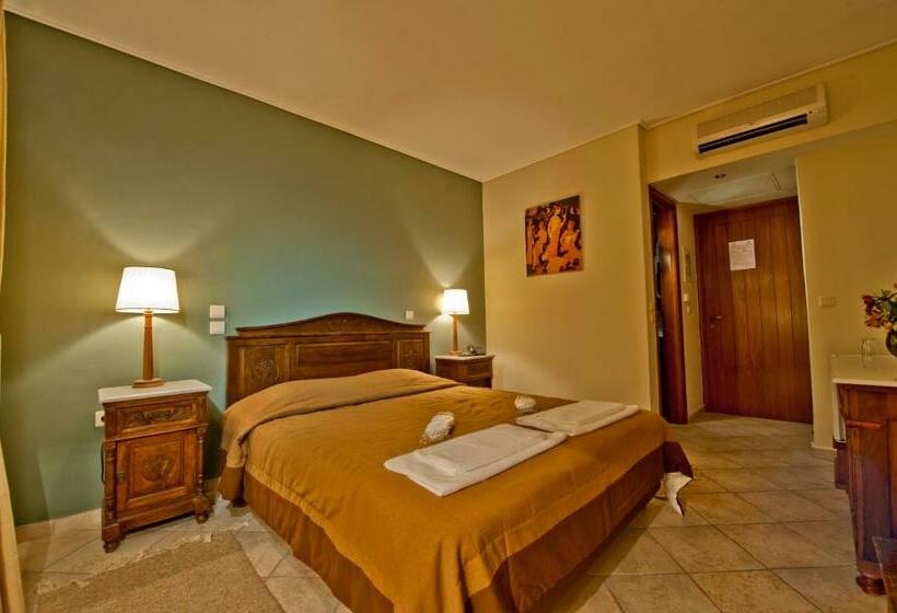 Номер Стандарт Вид на Горы, Bacchus