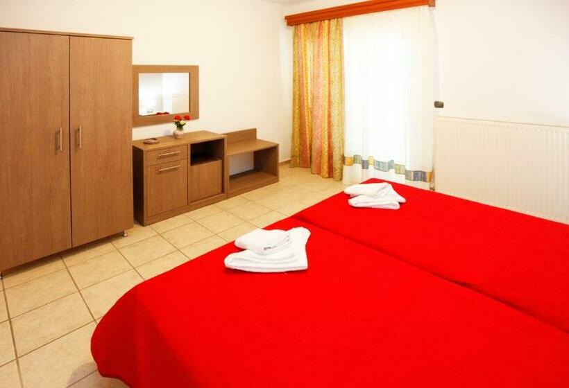 Апартаменты 2 Спальни, Chrisa