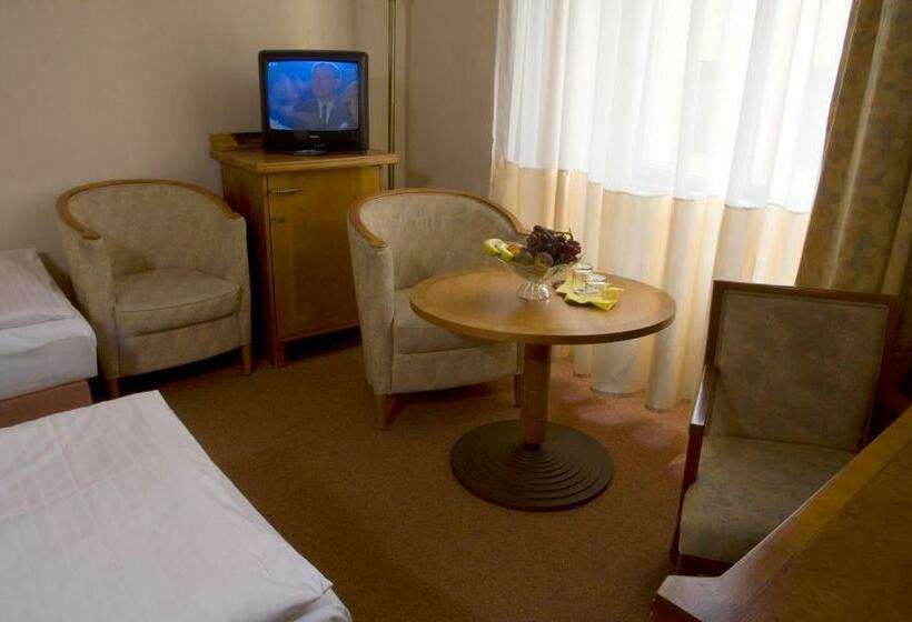 חדר אקונומי יחיד, Dr. Adler Spa & Kur