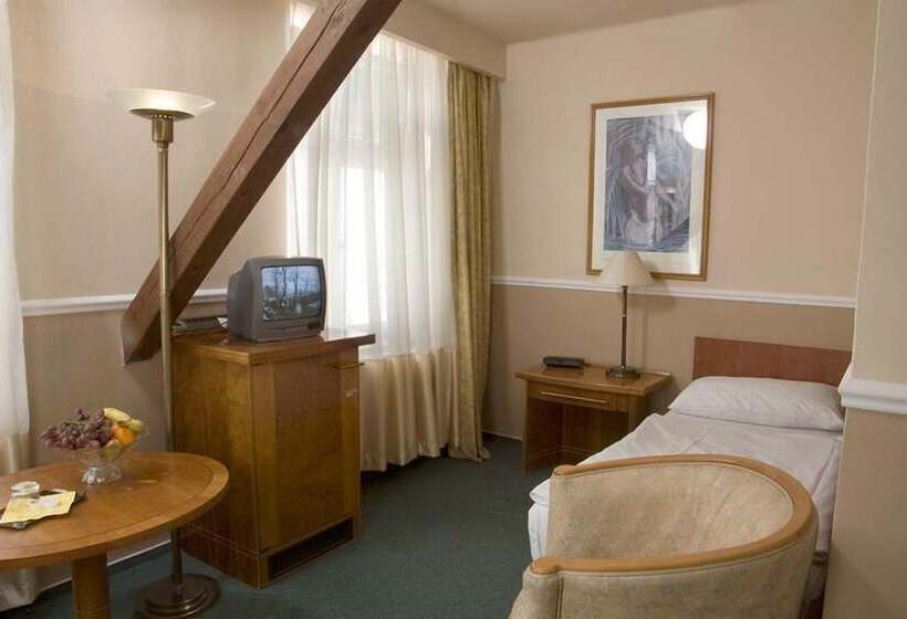 חדר אקונומי יחיד, Dr. Adler Spa & Kur