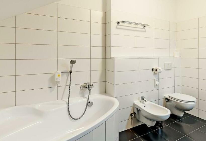 침실 1개 복층 룸, Efi Palace