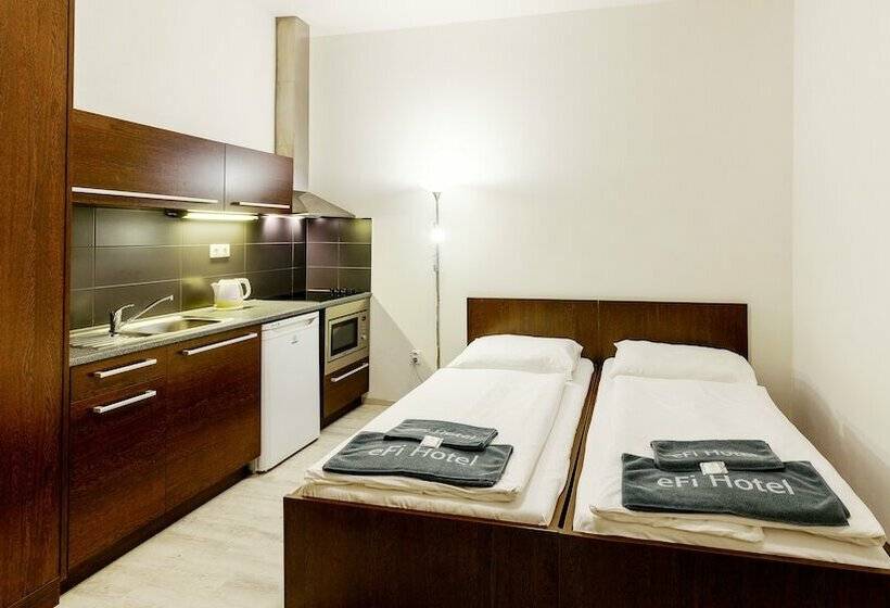 침실 1개 아파트, Efi Palace