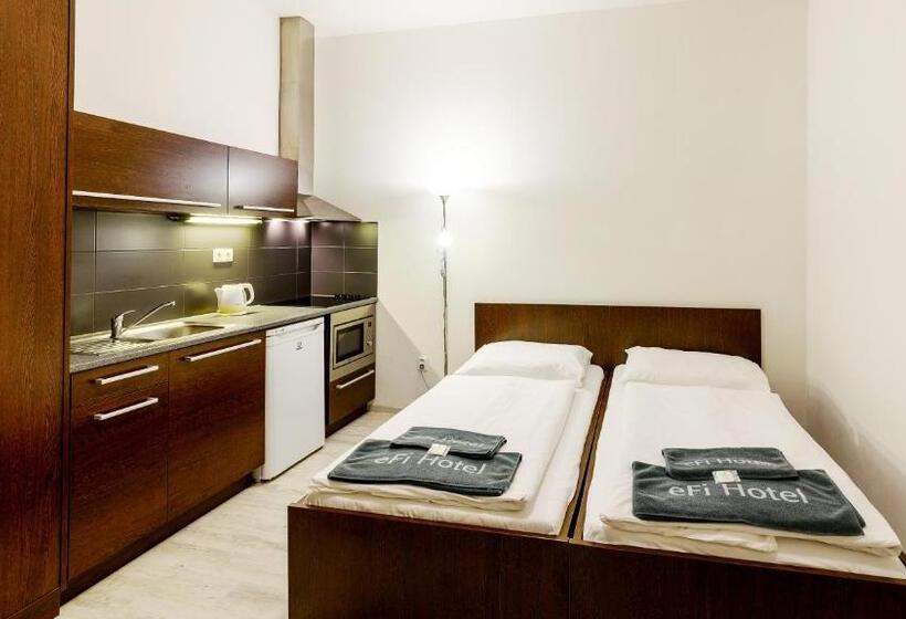 스탠다드 내측 룸, Efi Palace