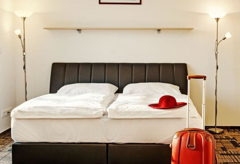 침실 1개 이그제큐티브 아파트, Efi Palace