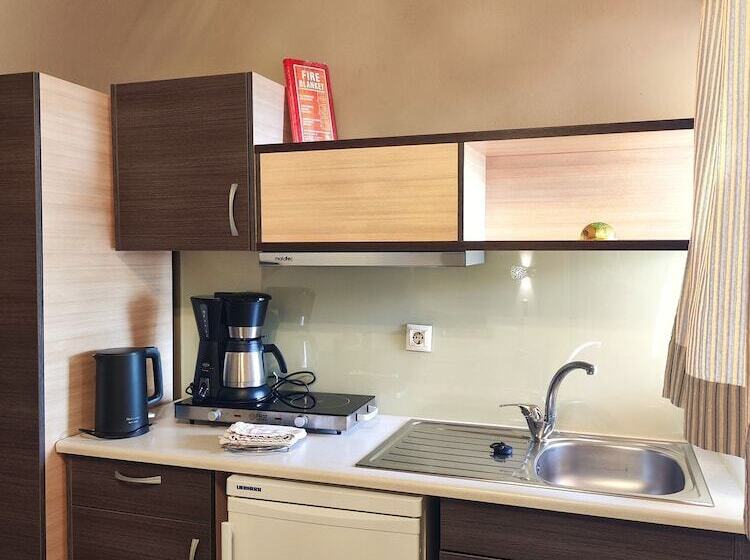침실 1개 아파트, Eko Suites