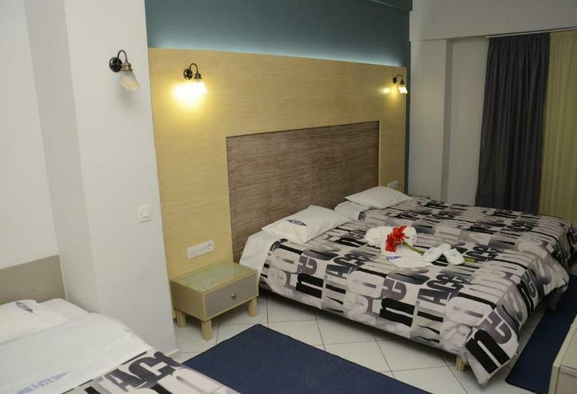 اتاق استاندارد سه نفره, Marie Palace