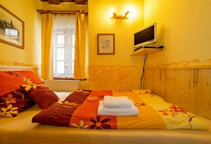 标准单人间, Ubytovani Zamecke Schody