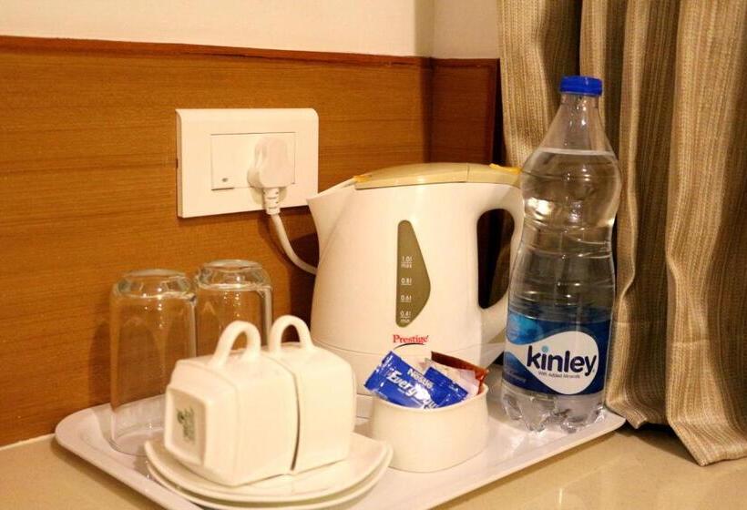 اتاق اجرایی, Vijay Parkinn Coimbatore