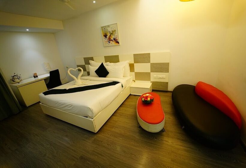 اتاق اجرایی, Vijay Parkinn Coimbatore