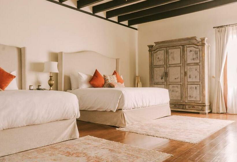سوئیت پریمیوم, Casona De Los Sapos Hotel Boutique
