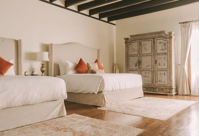 سوئیت پریمیوم, Casona De Los Sapos Hotel Boutique
