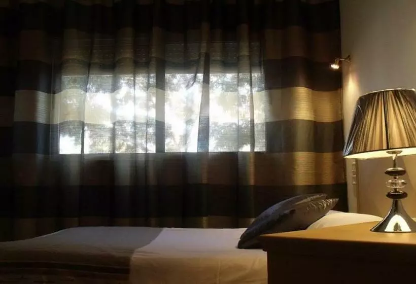 آپارتمان 1 خوابه, Castilia Suites