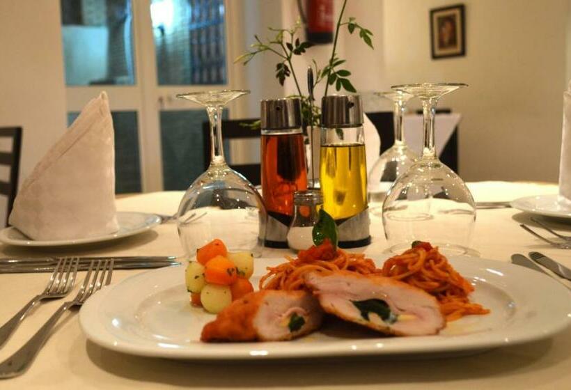 침실 1개 아파트, Castilia Suites