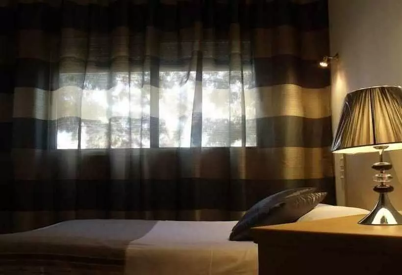 آپارتمان 1 خوابه, Castilia Suites
