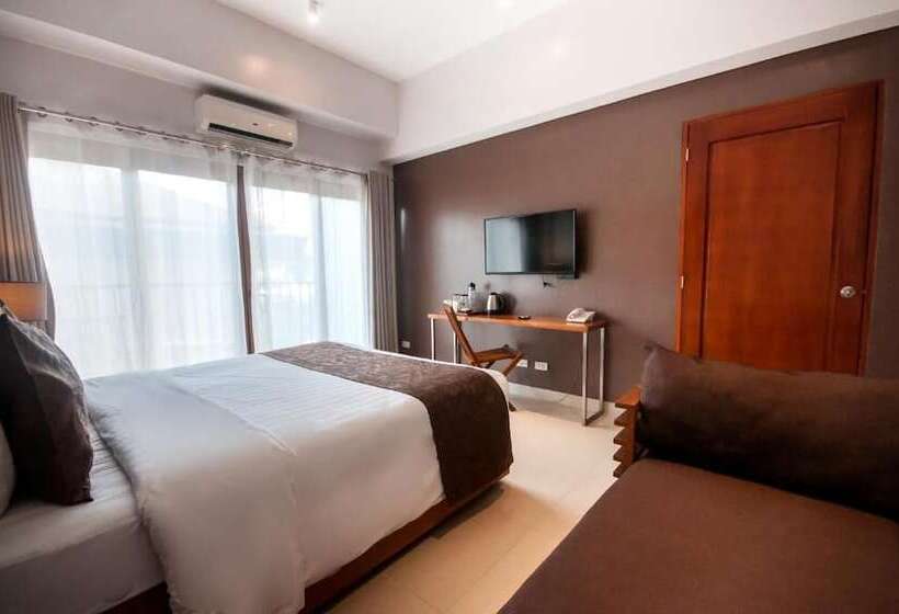 Quarto Deluxe com Sacada, Aloha Boracay