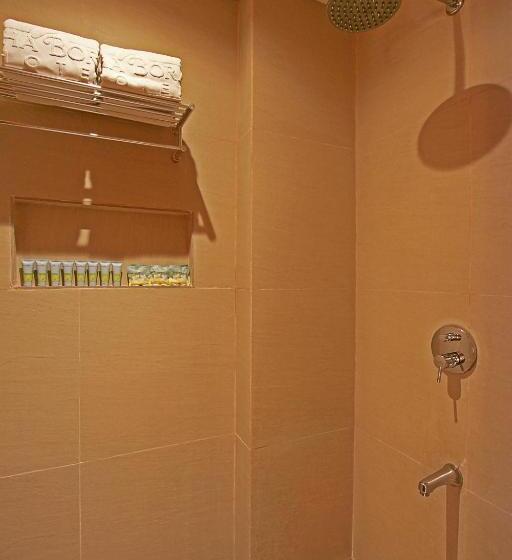 Quarto Familiar Deluxe, Aloha Boracay