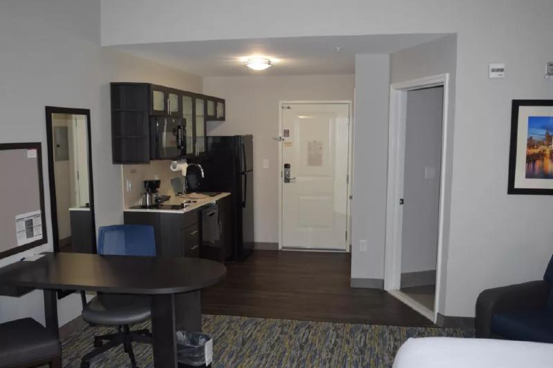 Студио Стандарт Кровать Кинг, Candlewood Suites   Nashville Metro Center, An Ihg