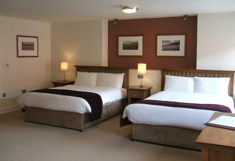 Семейный Номер, Coachmans Townhouse