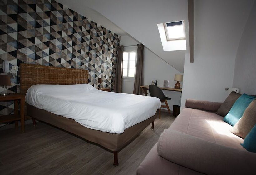 スーペリアールーム, Contact Hôtel   Hôtel Le Lion D Or Lamballe