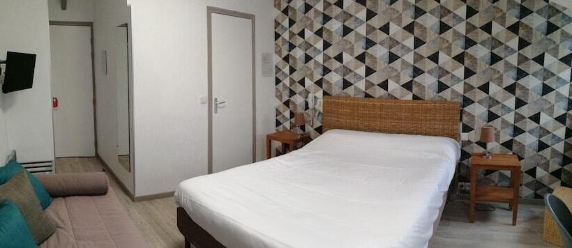 スーペリアールーム, Contact Hôtel   Hôtel Le Lion D Or Lamballe