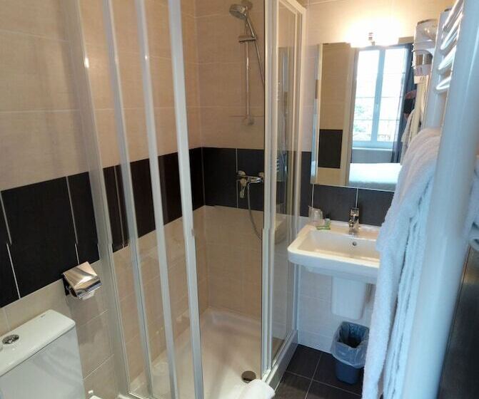 スタンダードルーム, Contact Hôtel   Hôtel Le Lion D Or Lamballe