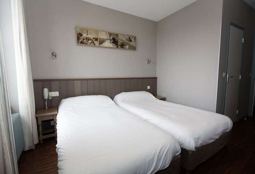 スタンダードルーム, Contact Hôtel   Hôtel Le Lion D Or Lamballe