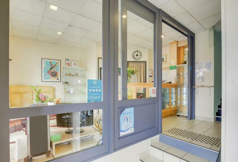 اتاق استاندارد, Contact Hôtel Du Champ De Mars De Saint Brieuc