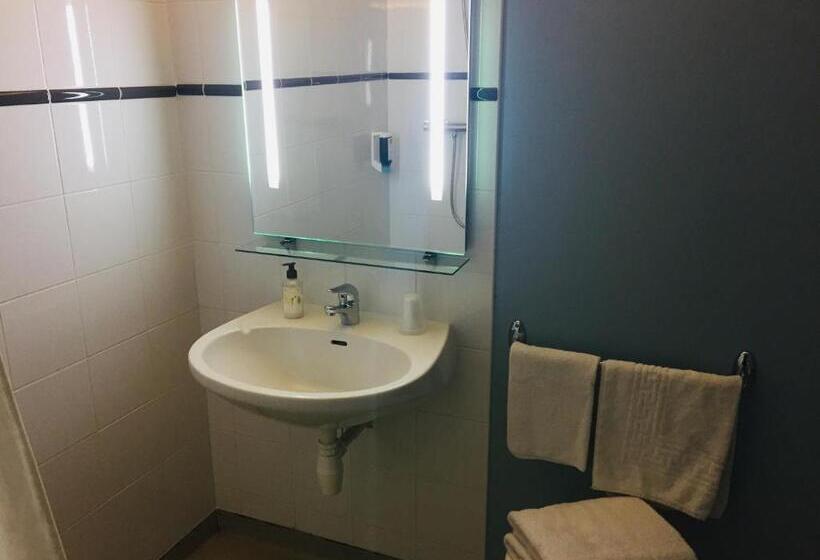 اتاق استاندارد یک نفره, Contact Hôtel Du Champ De Mars De Saint Brieuc