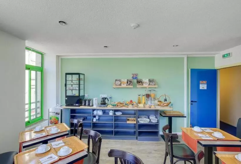 スタンダードルーム, Contact Hôtel Du Champ De Mars De Saint Brieuc