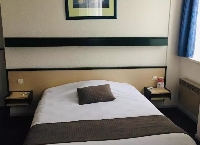 スタンダードシングルルーム, Contact Hôtel Du Champ De Mars De Saint Brieuc
