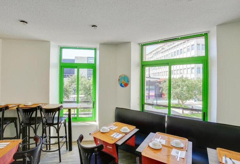 اتاق استاندارد یک نفره, Contact Hôtel Du Champ De Mars De Saint Brieuc