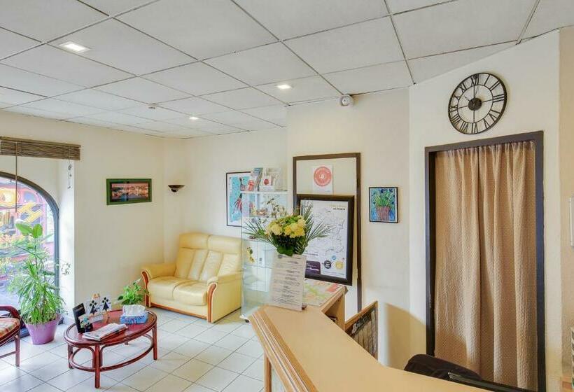 Номер Стандарт, Contact Hôtel Du Champ De Mars De Saint Brieuc