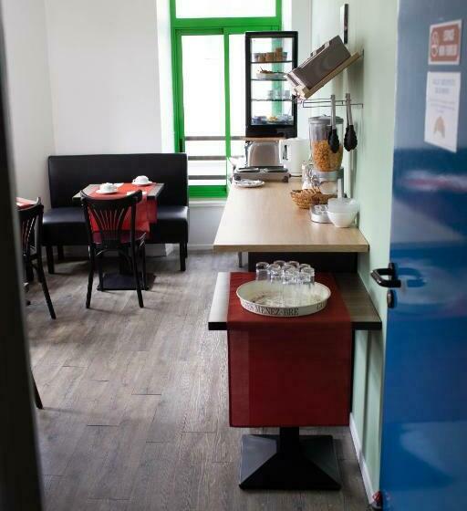 اتاق استاندارد, Contact Hôtel Du Champ De Mars De Saint Brieuc