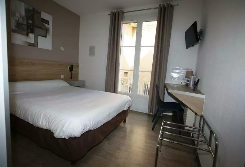 スタンダードルーム, Contact Hôtel   Hôtel Le Lion D Or Lamballe