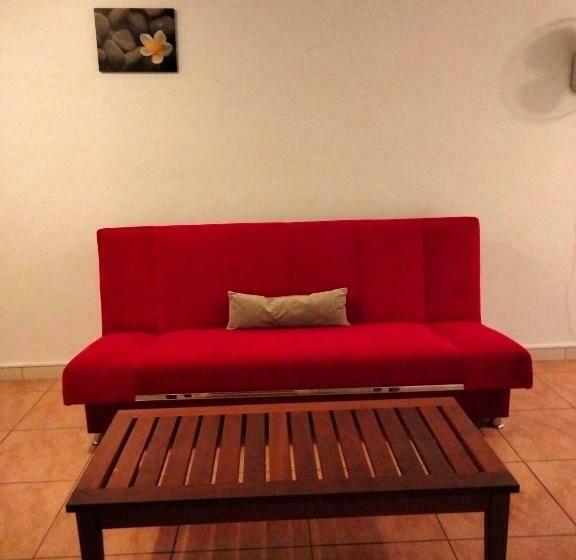 آپارتمان 1 خوابه با تراس, Courbaril Village