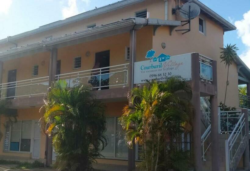 آپارتمان 1 خوابه, Courbaril Village