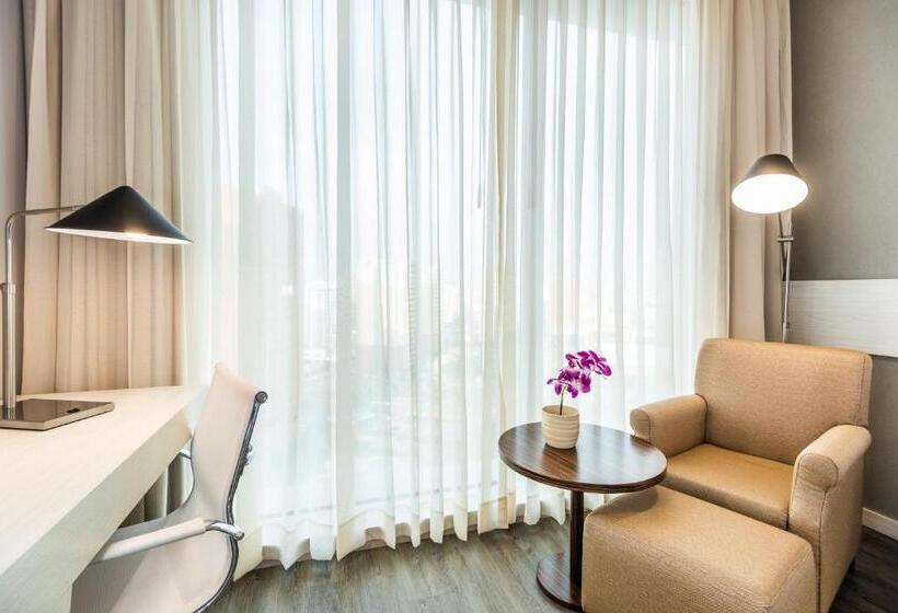 Номер Стандарт, Crowne Plaza Barranquilla, An Ihg