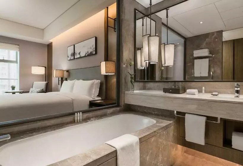 キングサイズベッドのエクゼクティブルーム, Doubletree By Hilton Hotel Shiyan