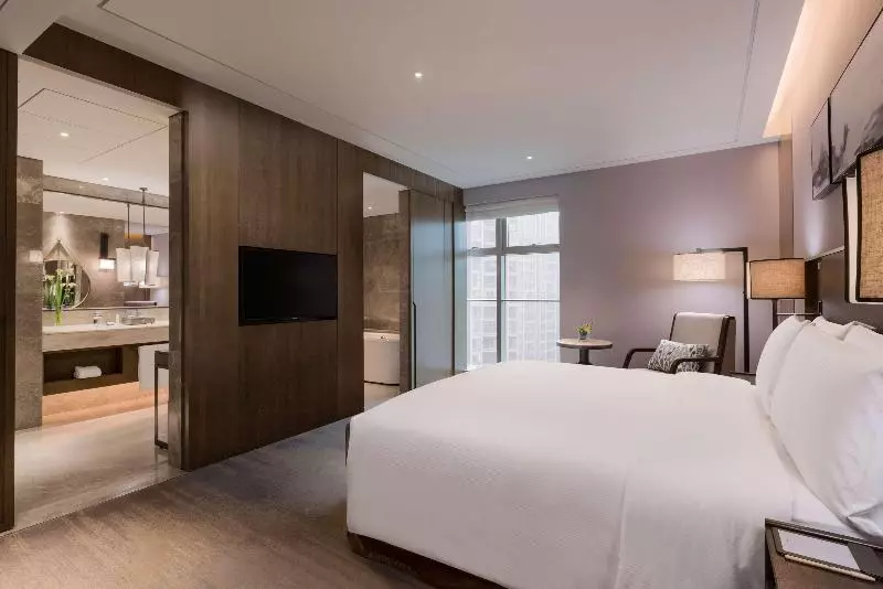 キングサイズベッドのデラックススイート, Doubletree By Hilton Hotel Shiyan