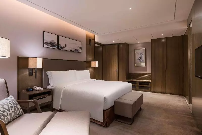 キングサイズベッドのデラックススイート, Doubletree By Hilton Hotel Shiyan