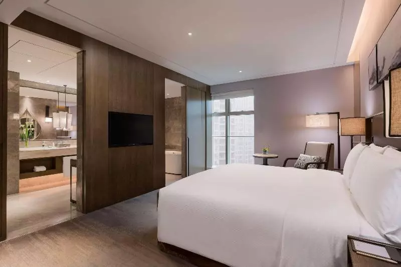 キングサイズベッドのデラックススイート, Doubletree By Hilton Hotel Shiyan