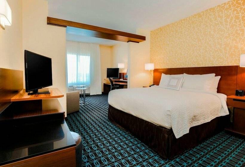 Люкс, Fairfield Inn & Suites By Marriott Pecos