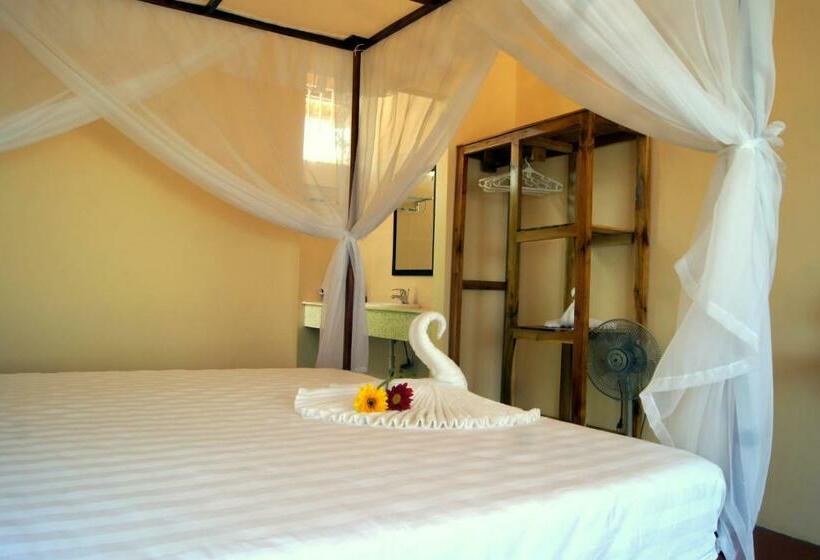 بانگلوی استاندارد, Gold Sand Beach Bungalow