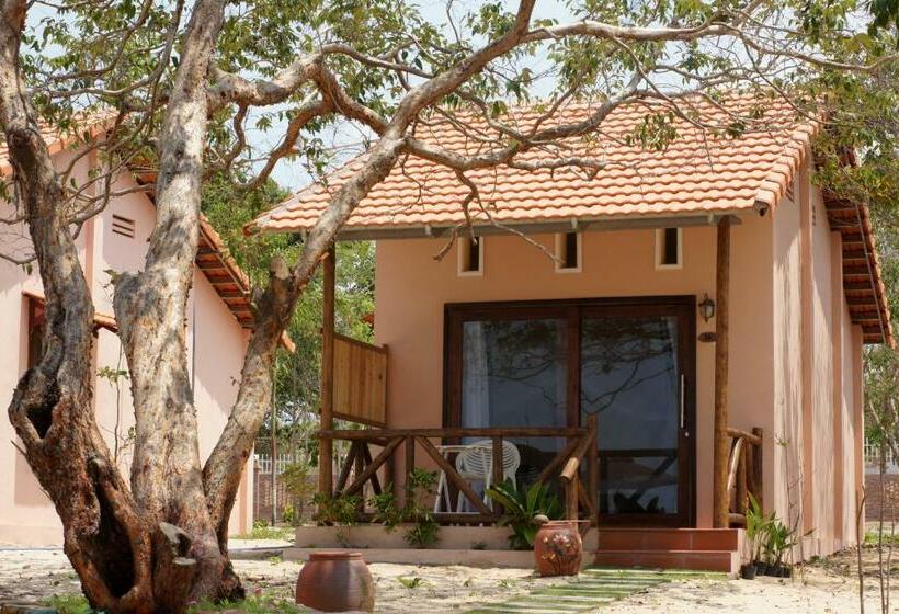 بانگلوی استاندارد, Gold Sand Beach Bungalow